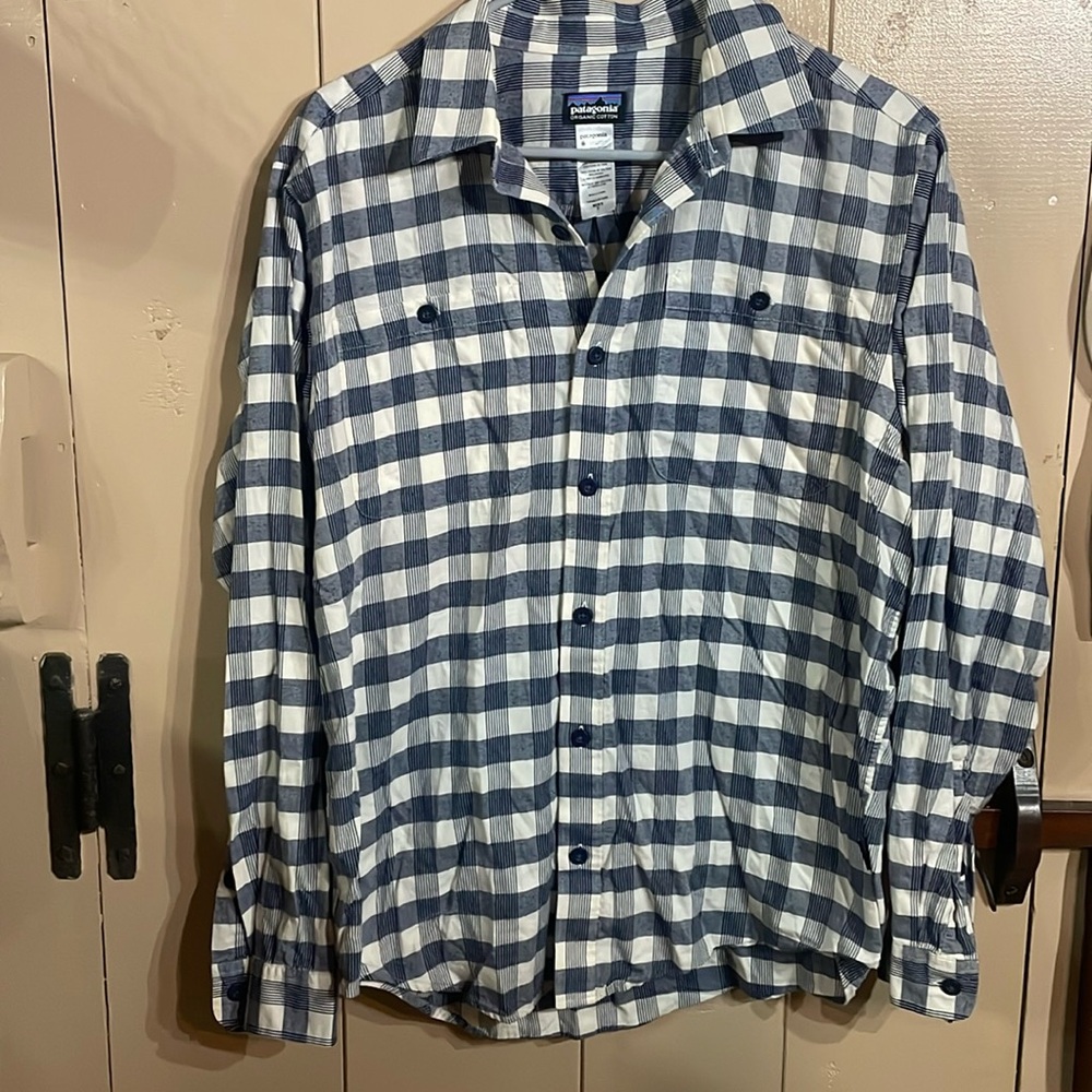 Patagonia Dress Shirt, size small